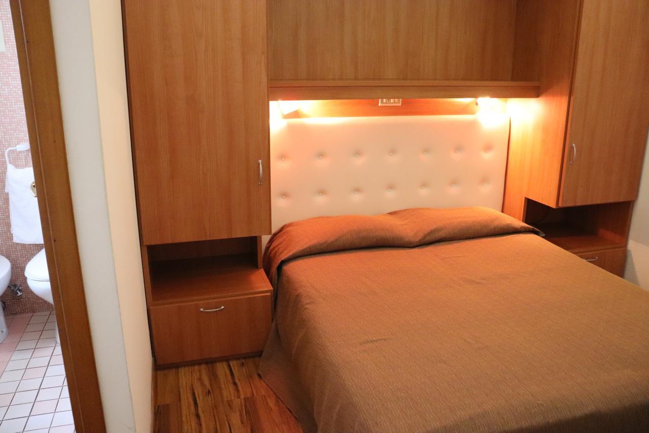 Hotel President 利多迪迪耶索洛 外观 照片